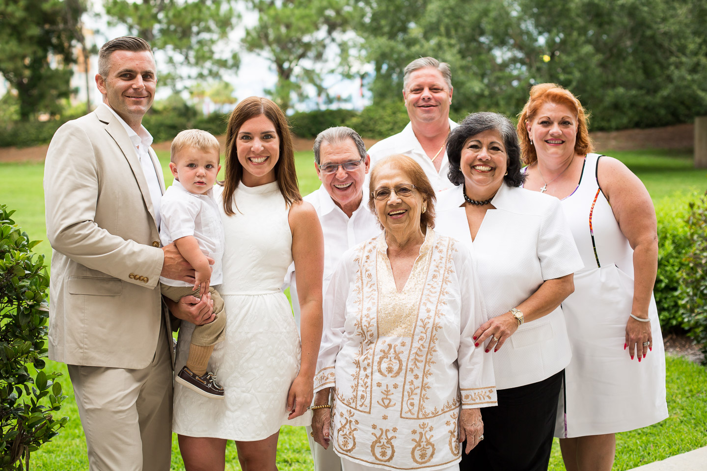 Family-Reunion-Group-Portrait-Orlando-Florida-Double-Tree-Hotel