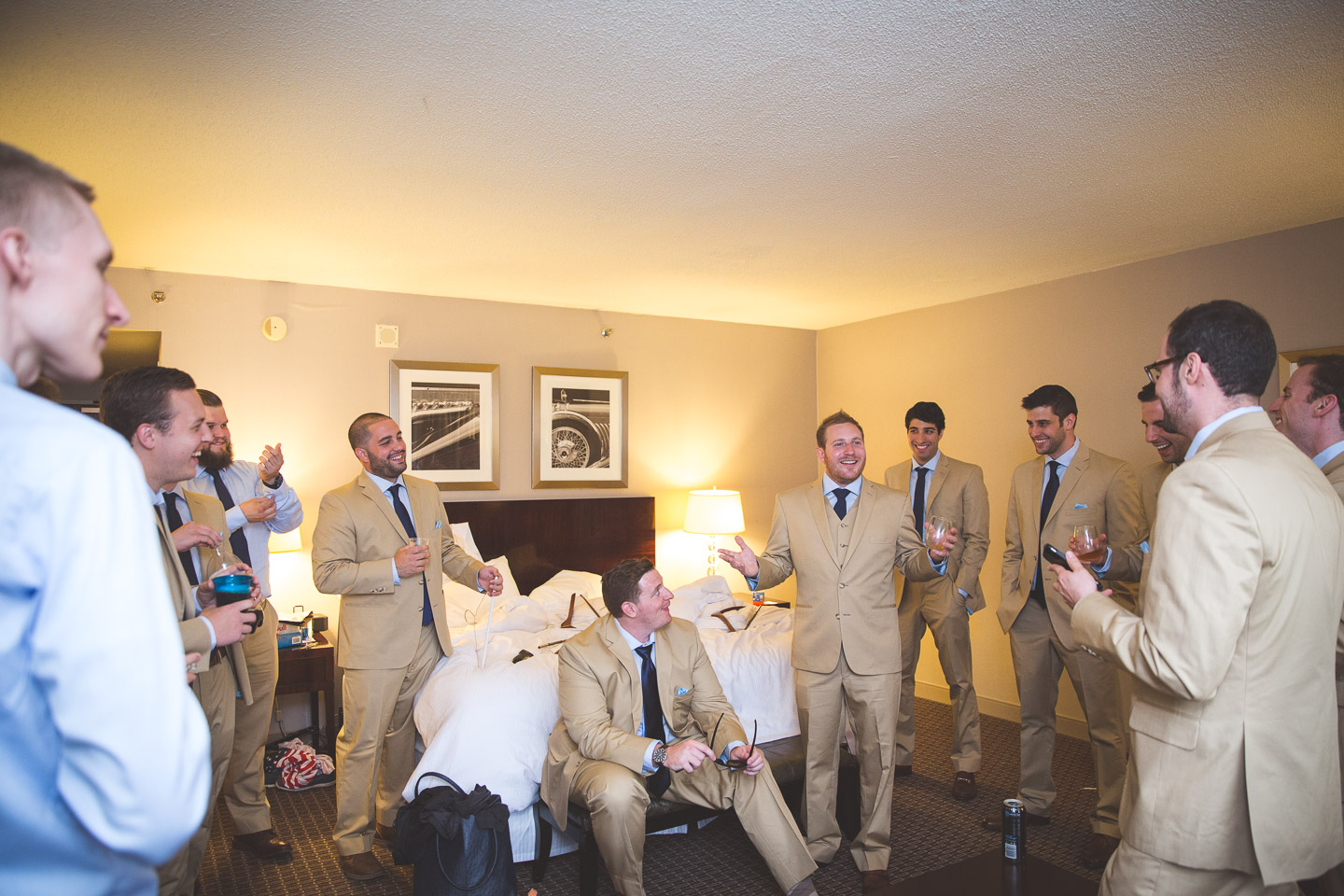 southfield-michigan-wedding-groom-laughs-groomsmen-westin