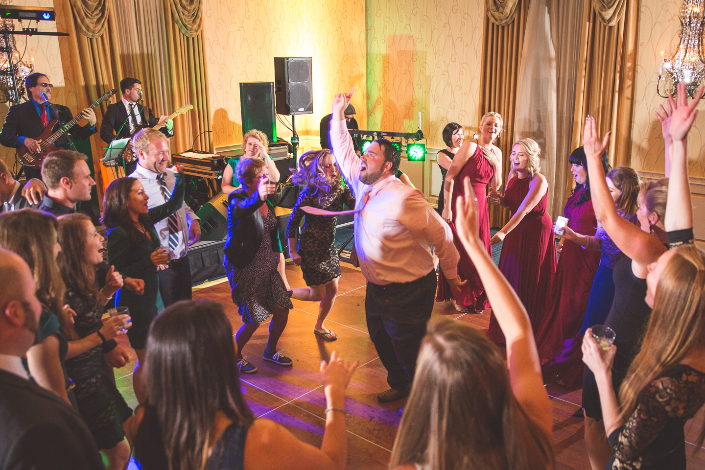 Michigan-Wedding-Dearborn-Inn-Reception-Guests-Party-On