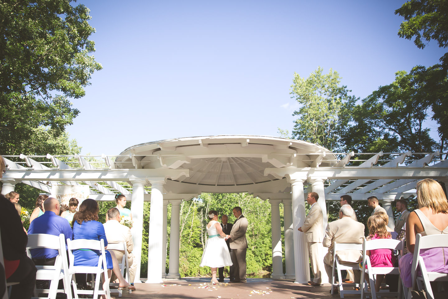 Lansing-Eaton-Rapids-English-Inn-Wedding-Ceremony-Gazebo